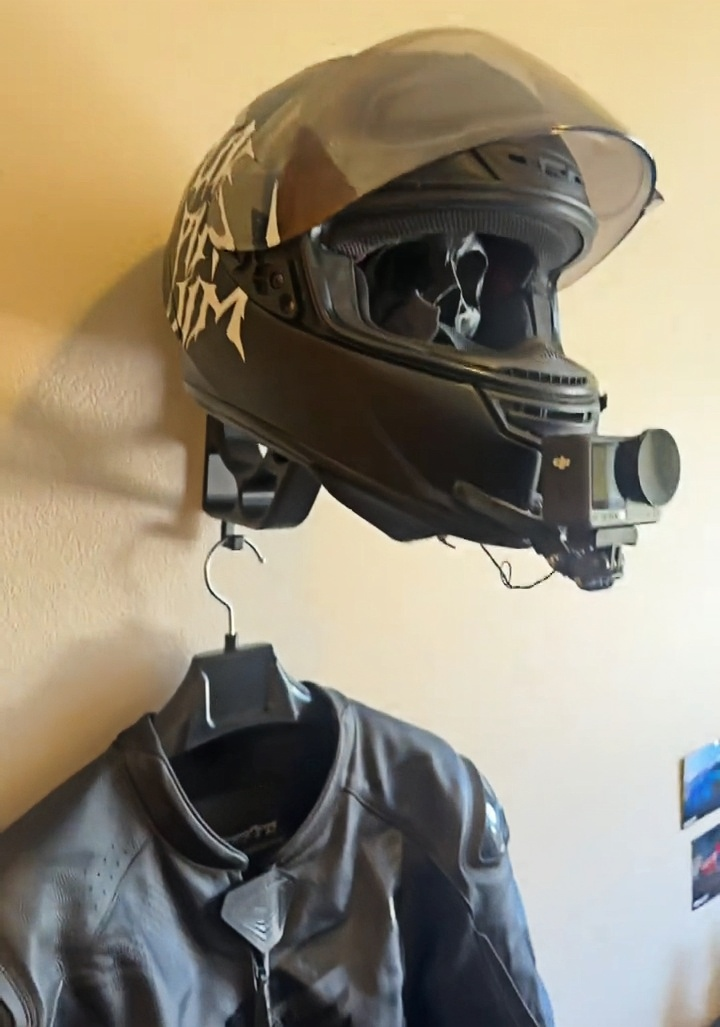 Black Knight Skull Helmet Stand
